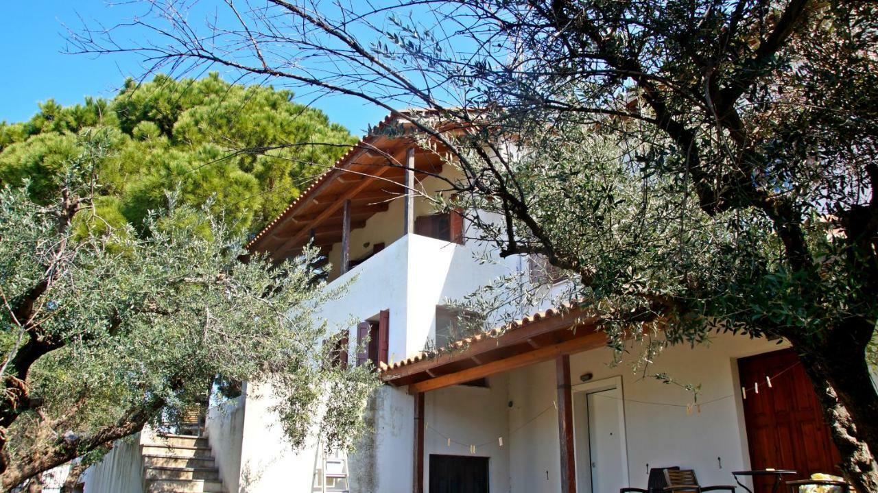 Βίλα Λαδάς, Vila Ladas Rio Luaran gambar